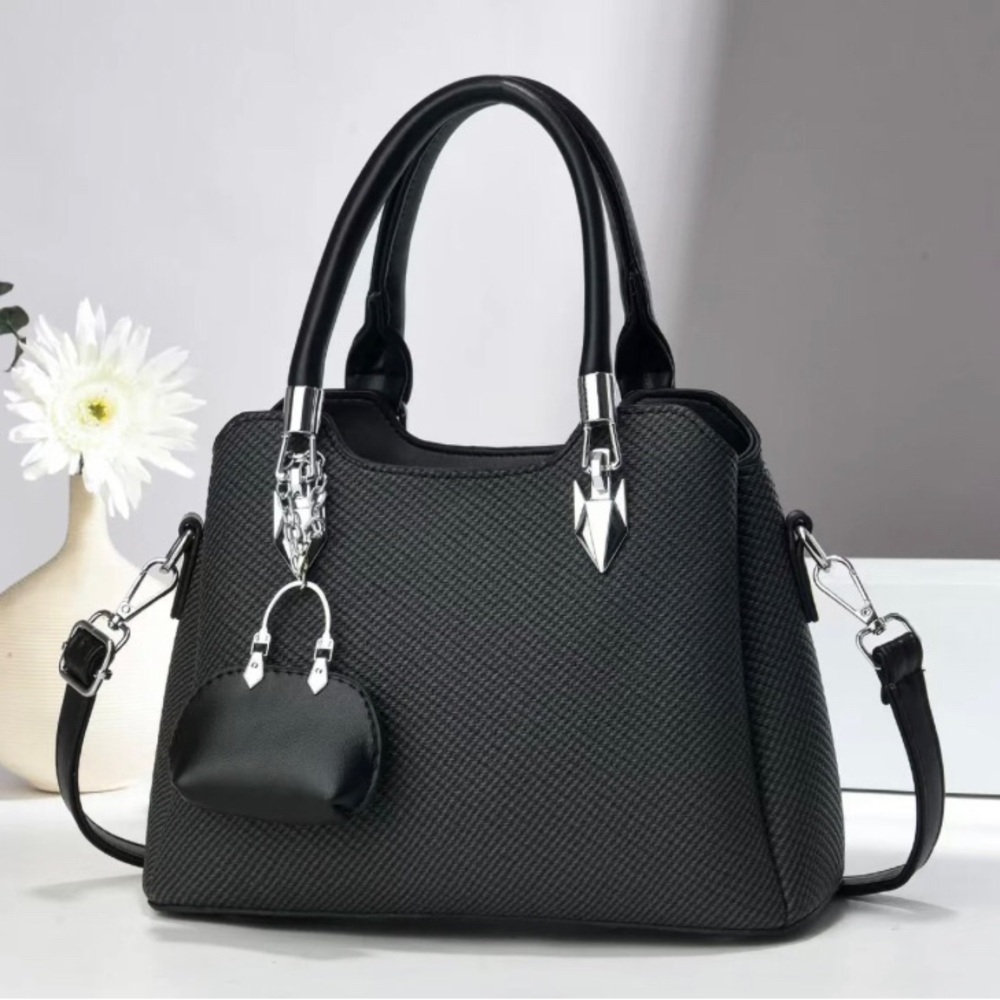 Chic Black Textured Satchel ✨NOTEplease inquire on availability before purchase